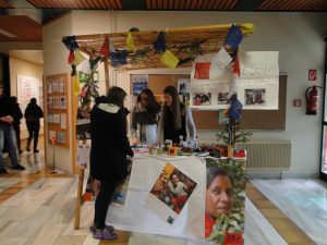 unser Fairstand in der Schulaula