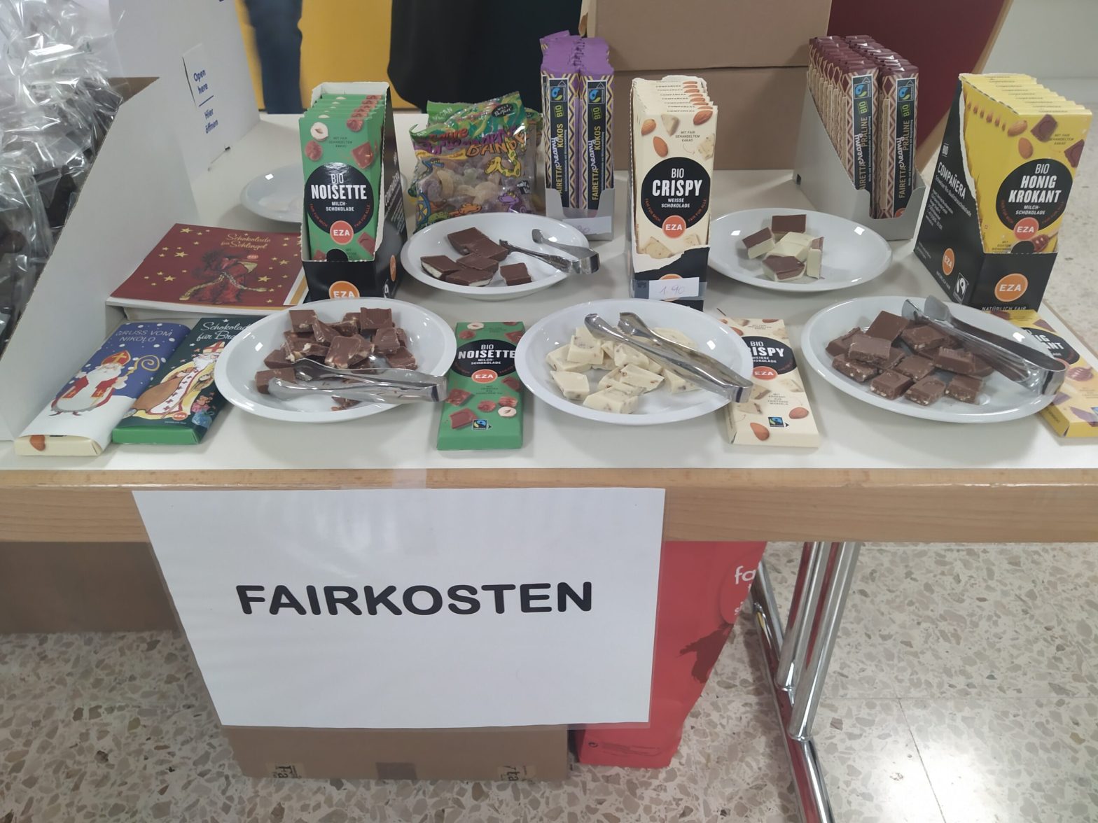 „Schokoladen-FAIR-Kostung“ beim Abend der offenen Tür der HAK/HAS Oberpullendorf
